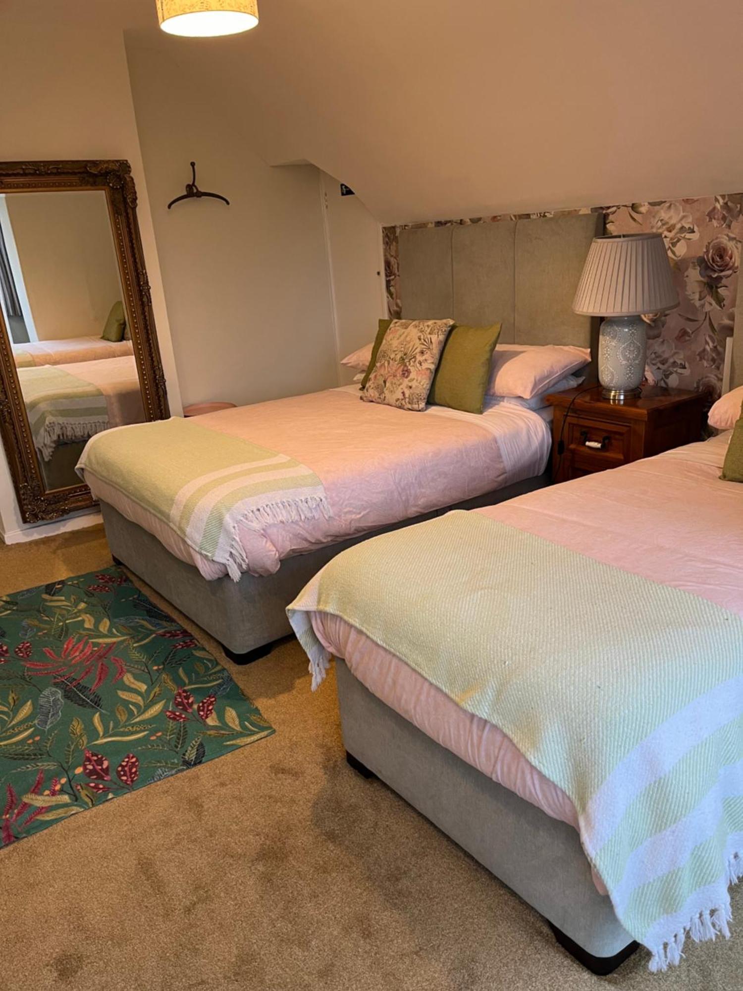 Overdale Motel Lisburn Ngoại thất bức ảnh